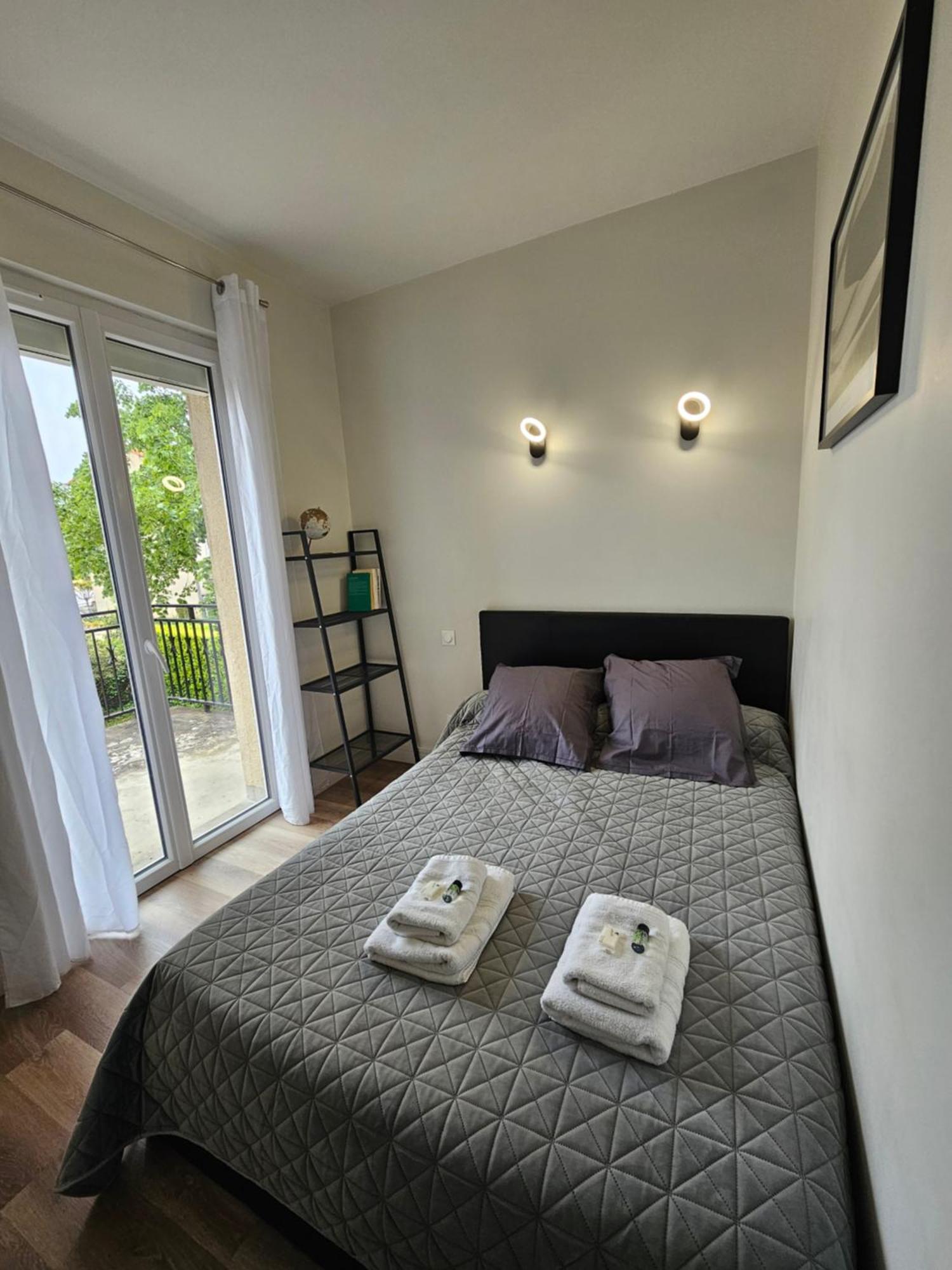 Au 3 Rue Manhes Apartment Albi Ngoại thất bức ảnh